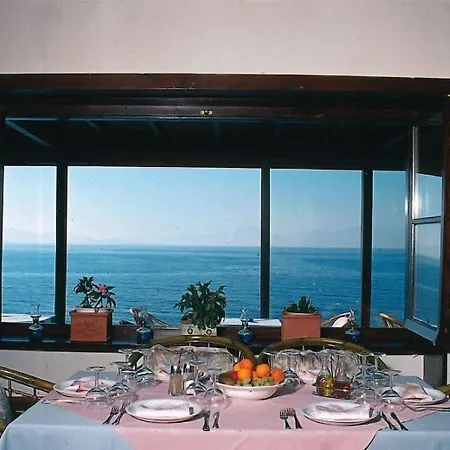 Maistrali Отель 3*