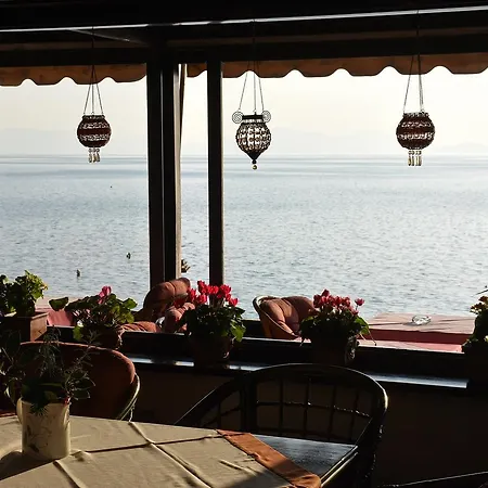 Maistrali Отель Афиссос