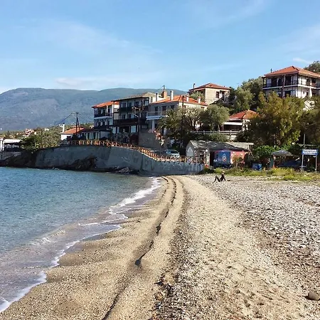 Maistrali Отель