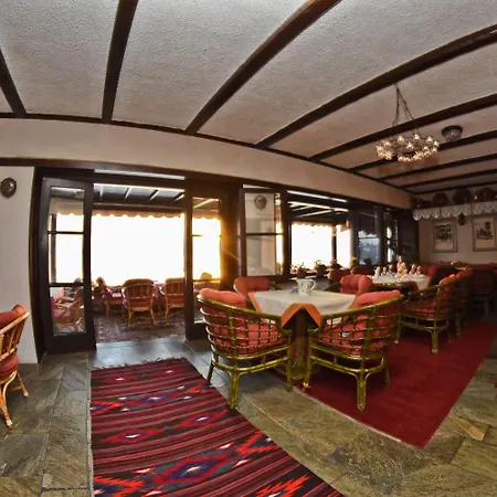 Maistrali Hotell 3*