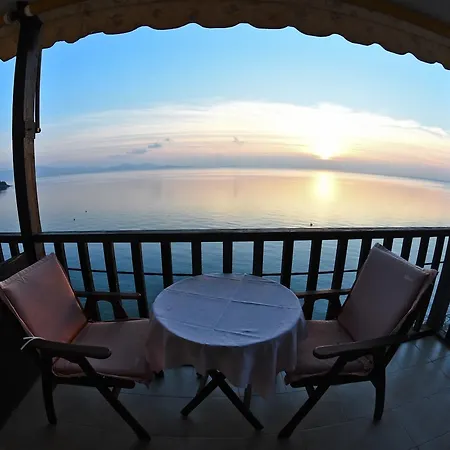 Maistrali Hotell Afissos