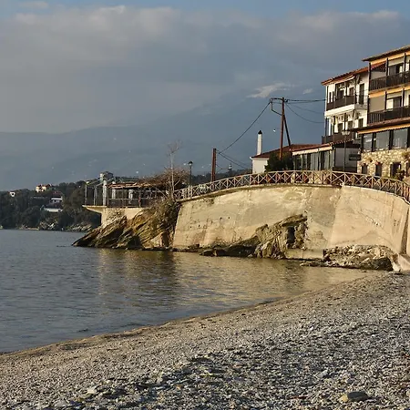 Maistrali Отель Афиссос