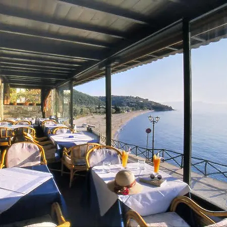 Maistrali Hotel 3*