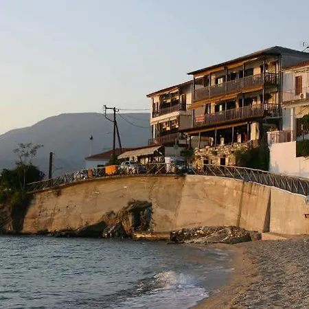 Maistrali Hotell 3*